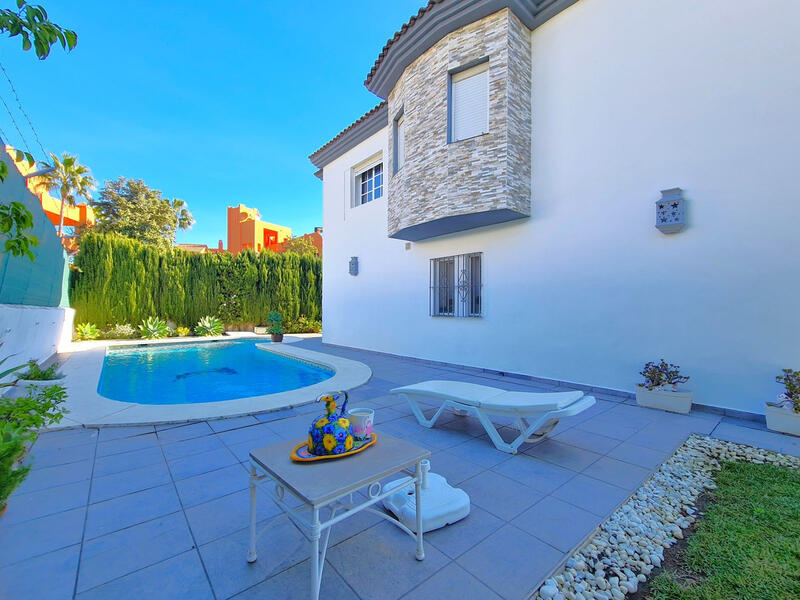 3 slaapkamer Villa Te koop