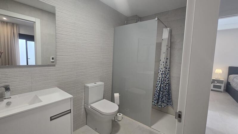 2 slaapkamer Appartement Te koop