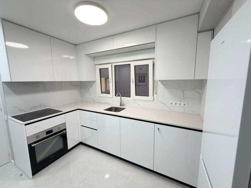 3 Schlafzimmer Appartement zu verkaufen