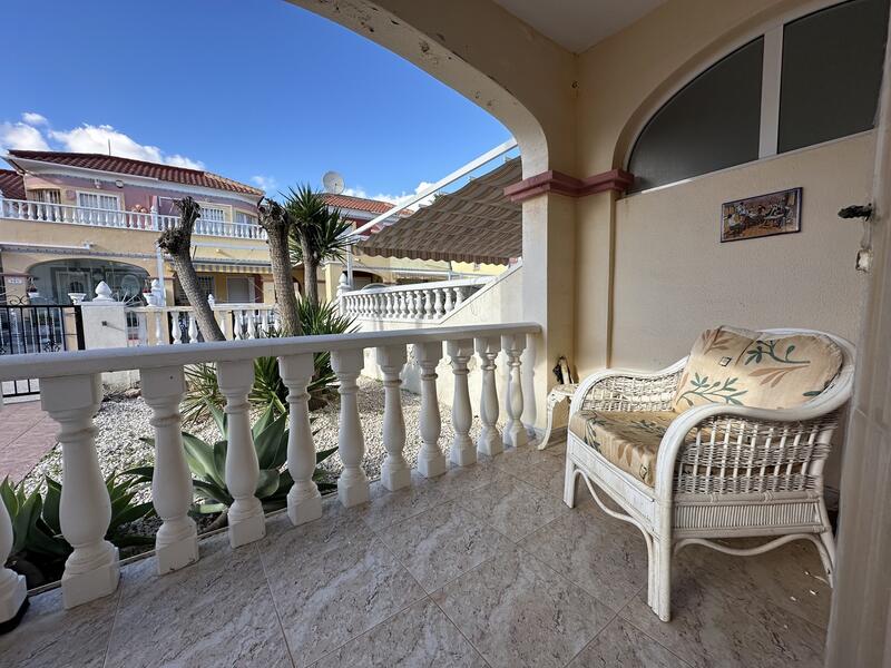 2 Schlafzimmer Stadthaus zu verkaufen