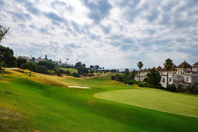 4 спальная комната городская тюрьма продается