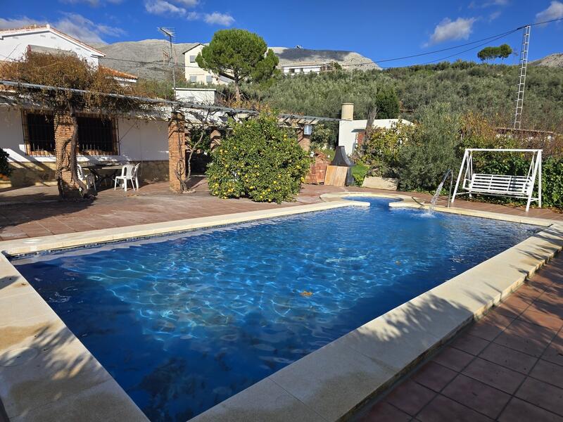 6 Cuarto Villa en venta