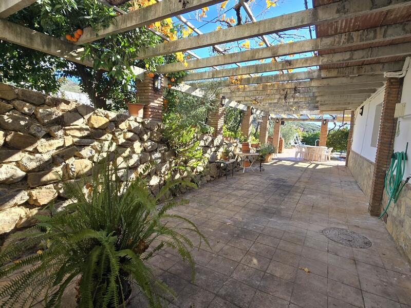 6 Cuarto Villa en venta