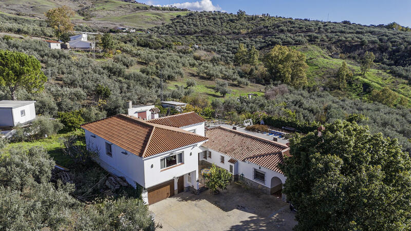 6 Cuarto Villa en venta