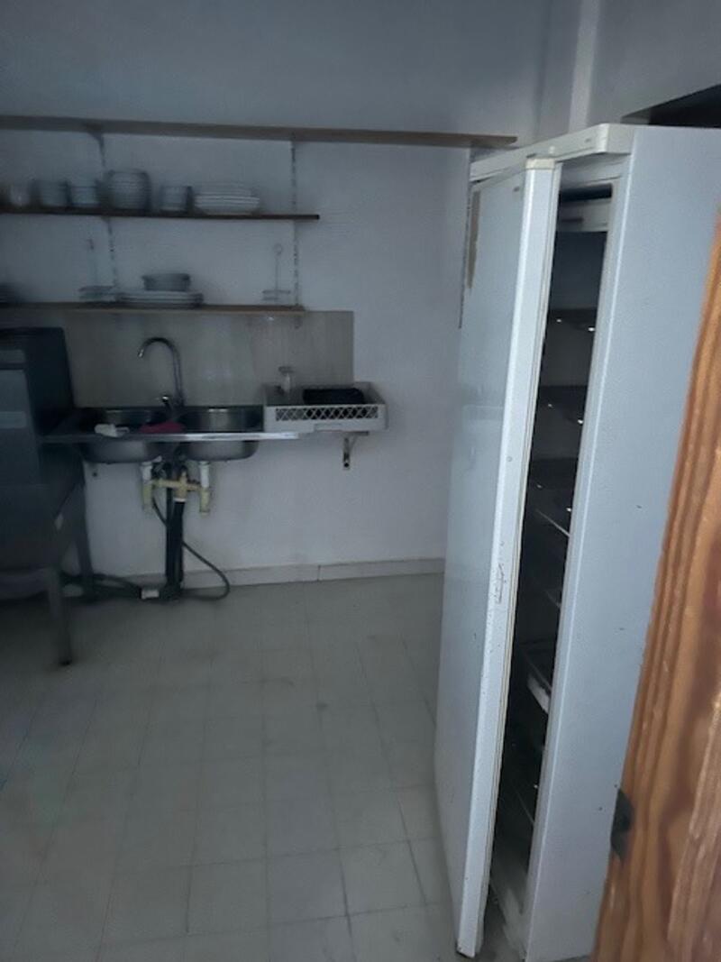 3 bedroom Commercial Property for sale