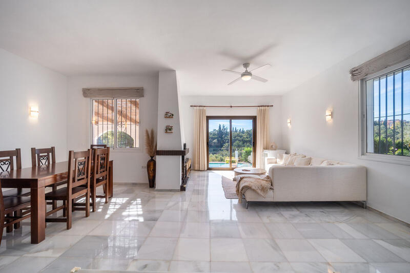 2 bedroom Villa for sale