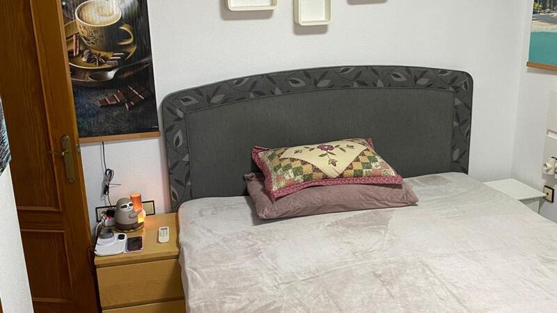 4 спальная комната Деревенский Дом продается