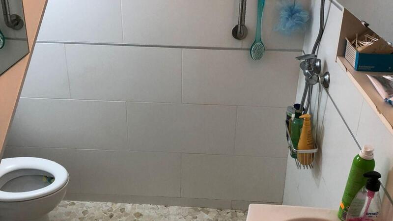 4 спальная комната Деревенский Дом продается