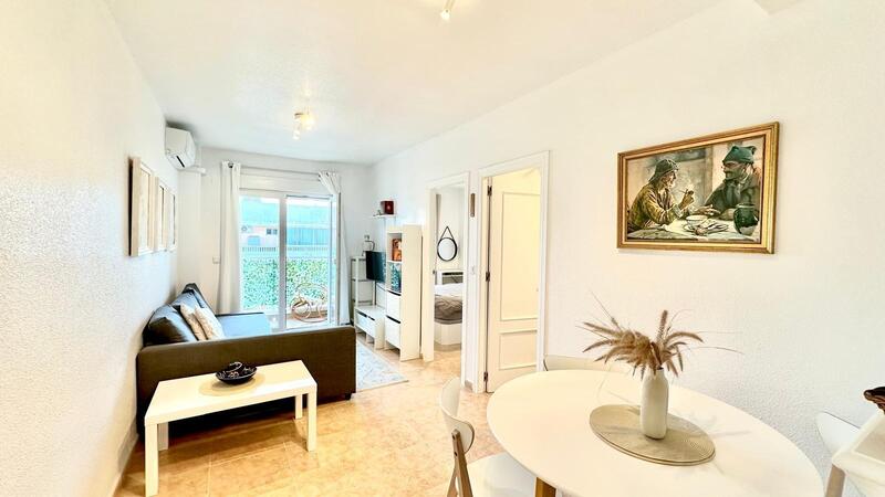 Lägenhet till salu i Torrevieja, Alicante