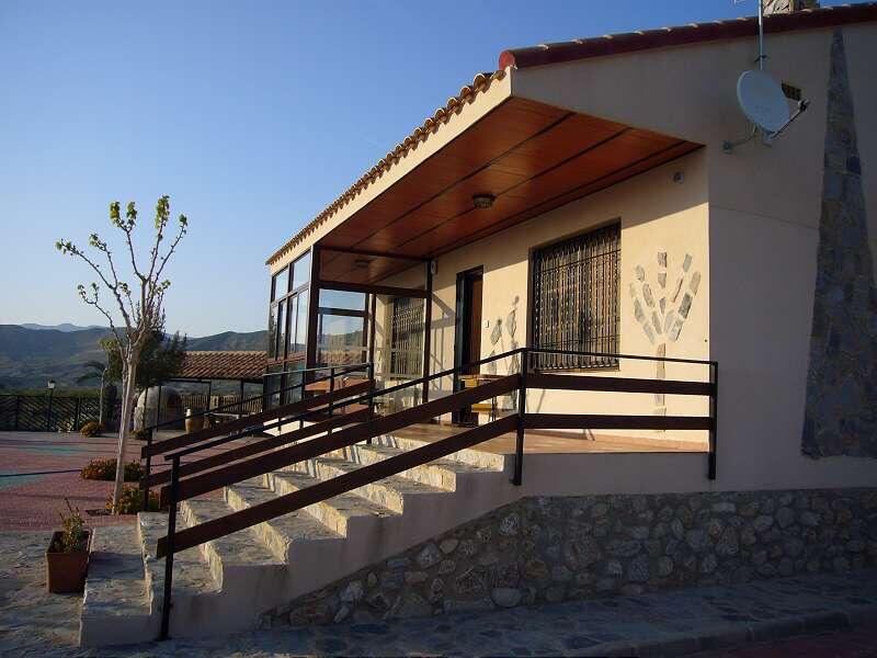 3 soverom Villa til salgs 3 soverom Villa til salgs