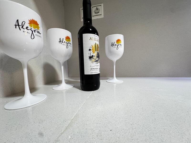 3 bedroom Apartment for sale