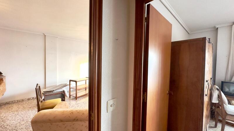 4 Schlafzimmer Appartement zu verkaufen