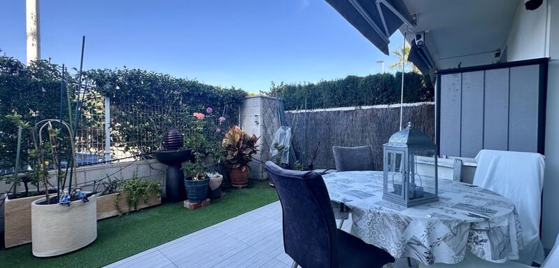 3 bedroom Apartment for sale