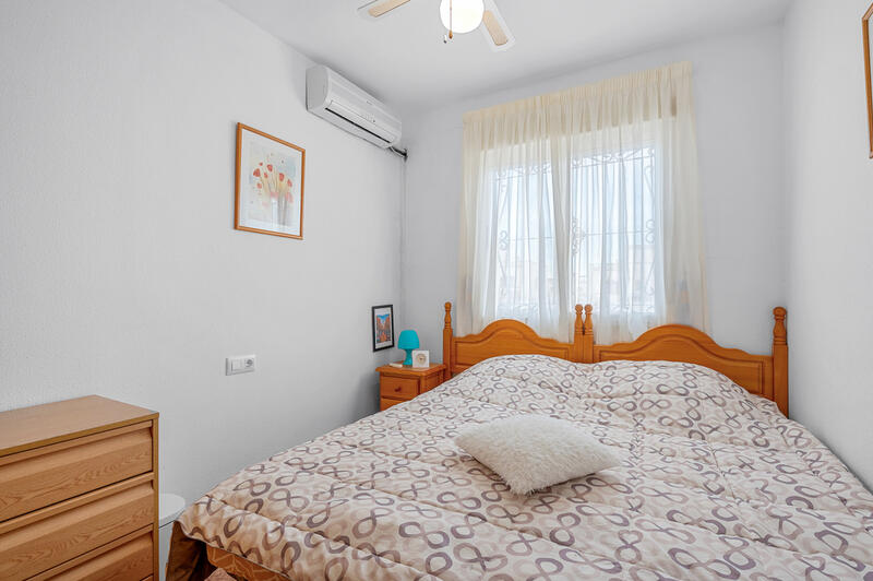 3 slaapkamer Gezinswoning Te koop