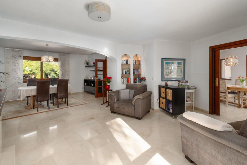 5 bedroom Villa for sale 5 bedroom Villa for sale