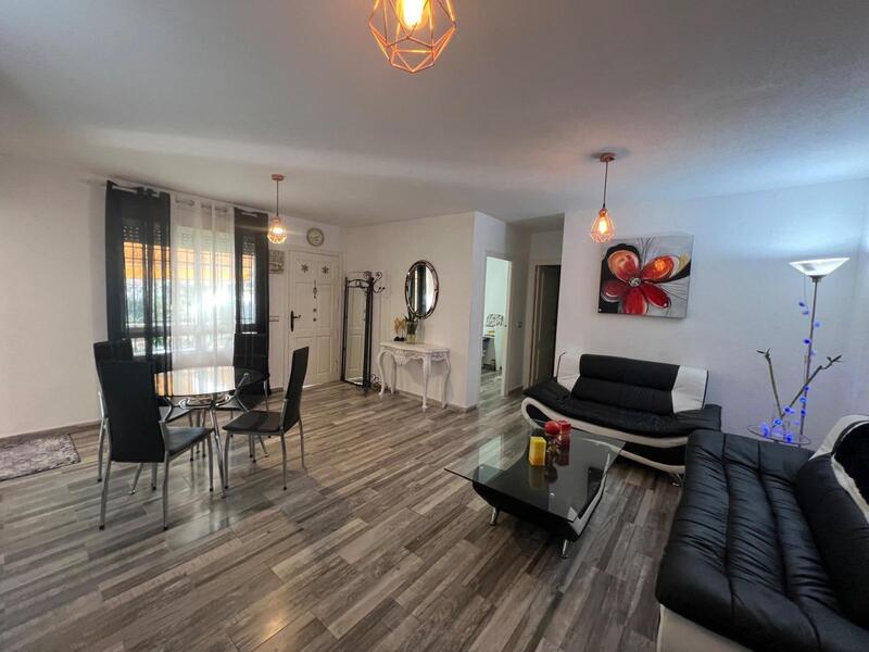 4 bedroom Townhouse for sale