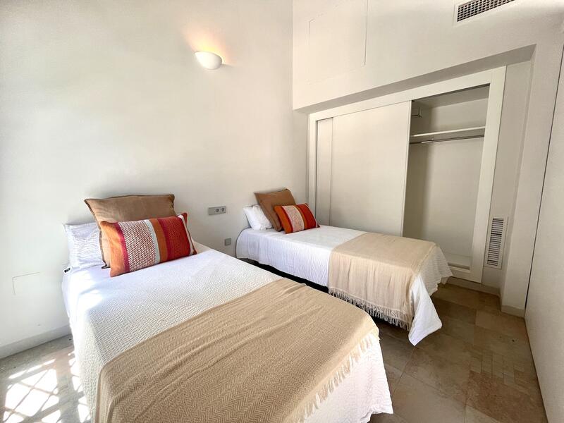 2 Schlafzimmer Stadthaus zu verkaufen