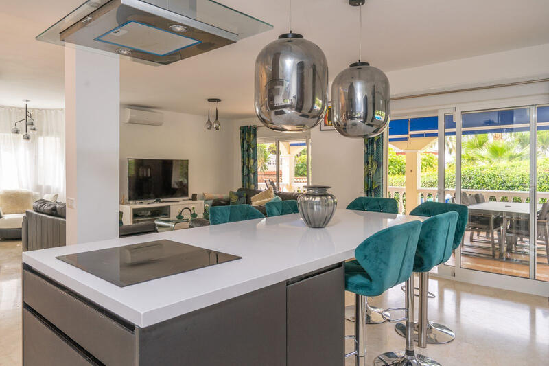 4 chambre Villa à vendre 4 chambre Villa à vendre