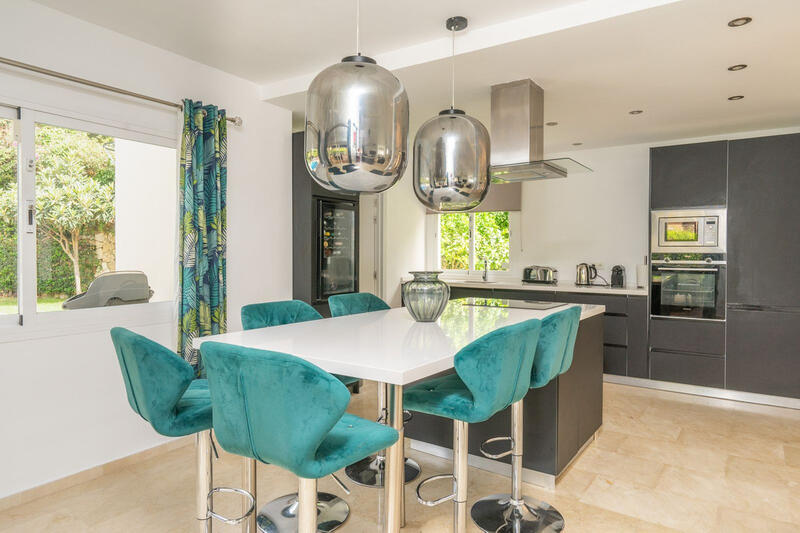 4 chambre Villa à vendre 4 chambre Villa à vendre