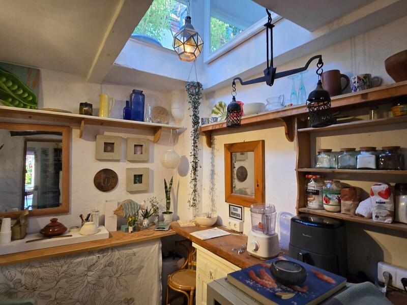 2 bedroom Townhouse for sale