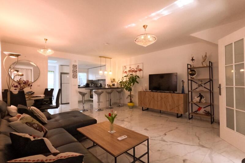 4 bedroom Townhouse for sale