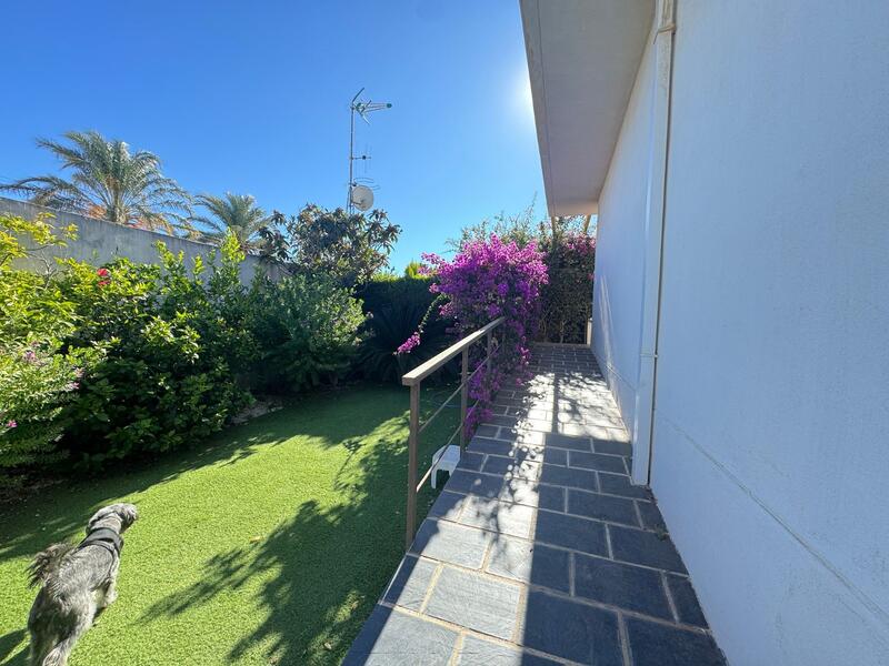 2 Schlafzimmer Stadthaus zu verkaufen