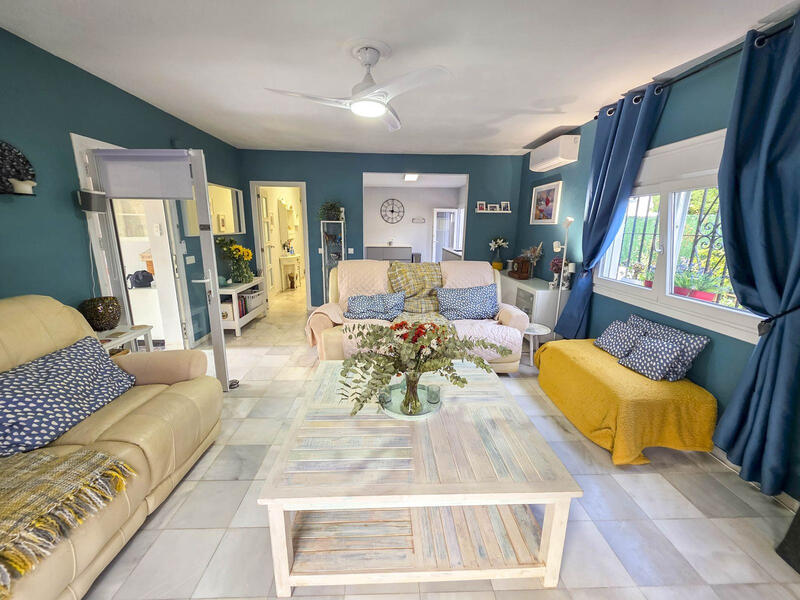 4 bedroom Villa for sale