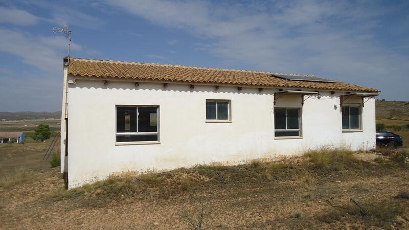 3 bedroom Country House for sale