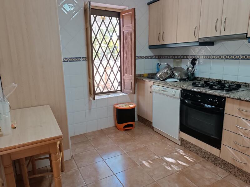 5 bedroom Villa for sale