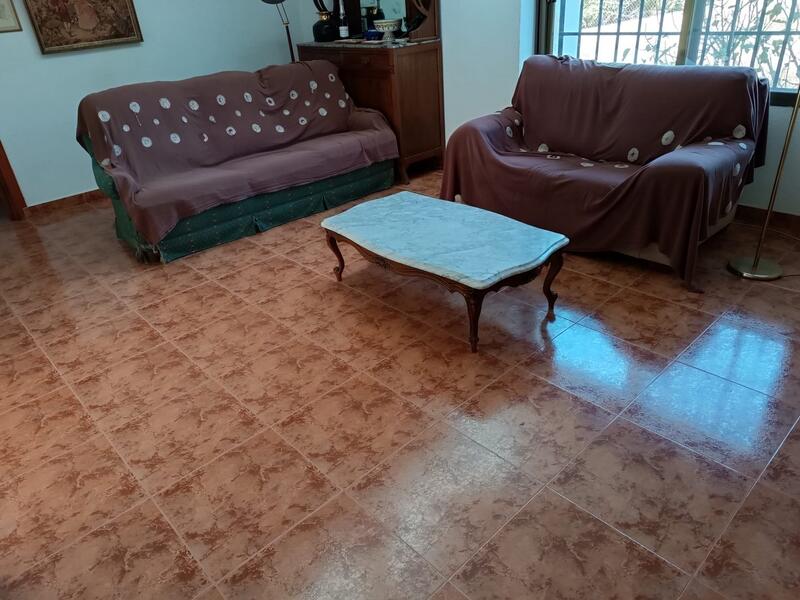 5 bedroom Villa for sale