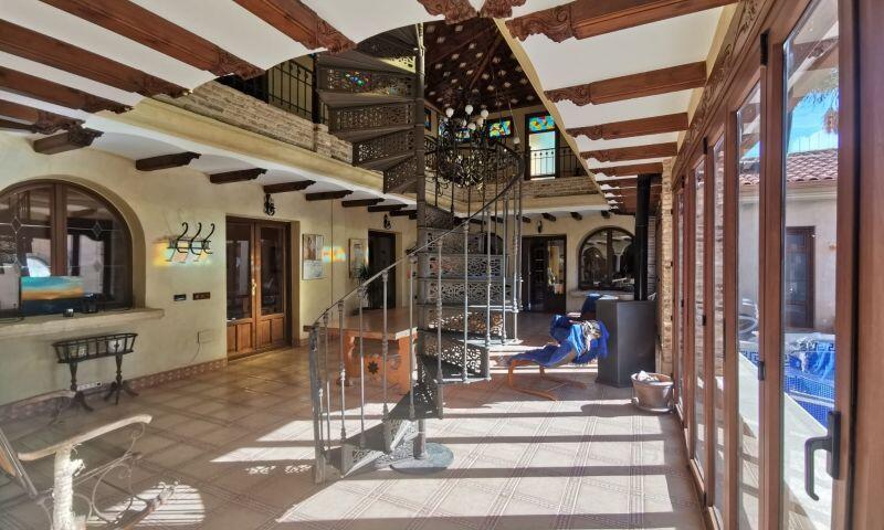 4 bedroom Villa for sale