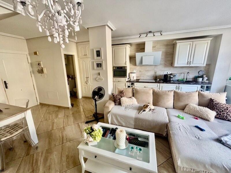 2 bedroom Duplex for sale