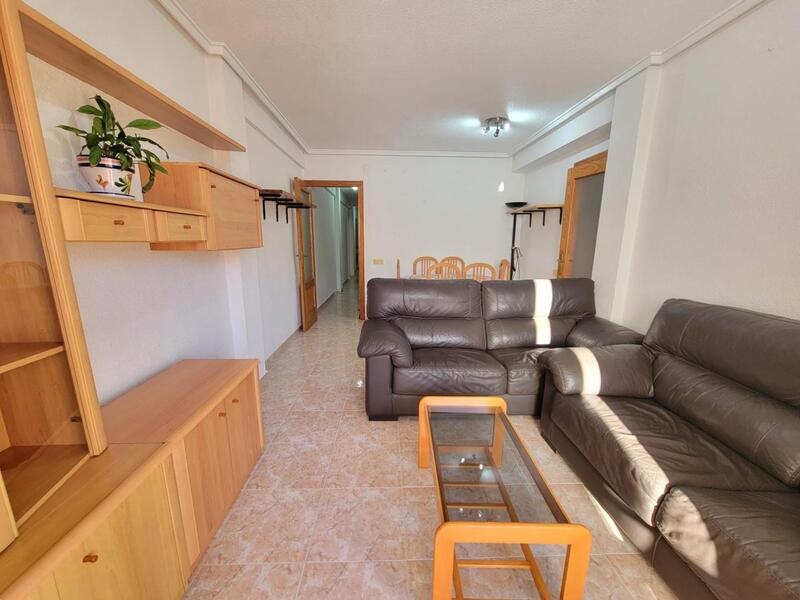 3 bedroom Apartment for sale