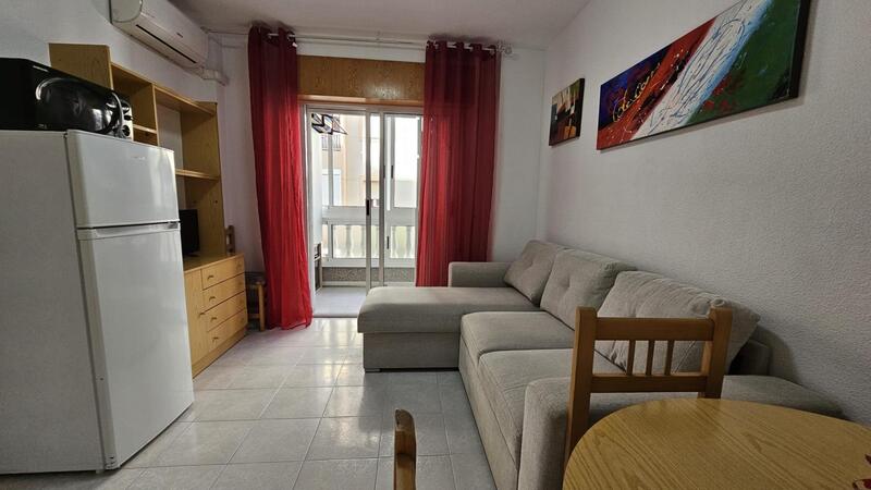 Apartamento en venta en Torrevieja, Alicante