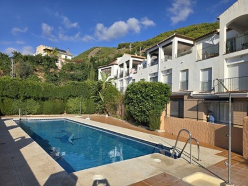 Gezinswoning Te koop in Alcaucin, Málaga