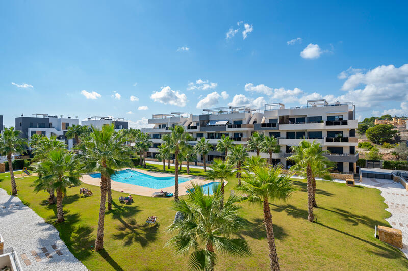 Apartment for sale in Villamartin, Alicante