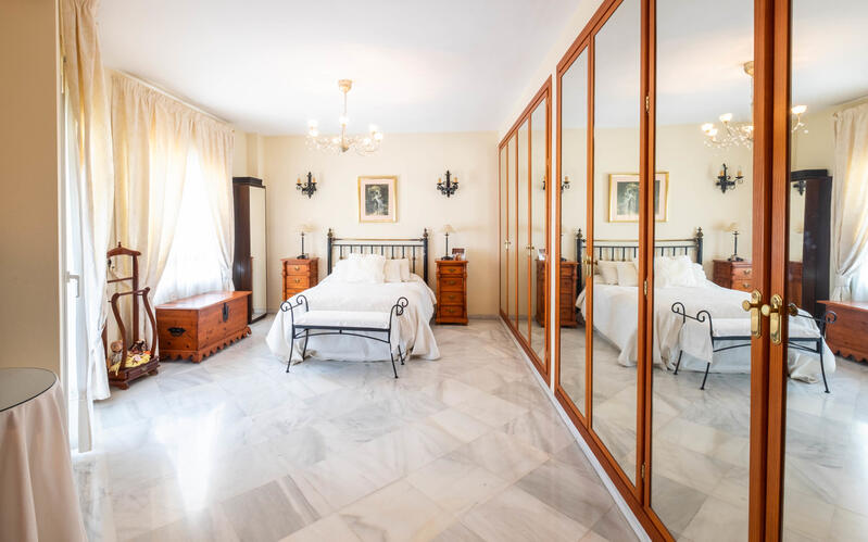 4 sovrum Radhus till salu 4 sovrum Radhus till salu