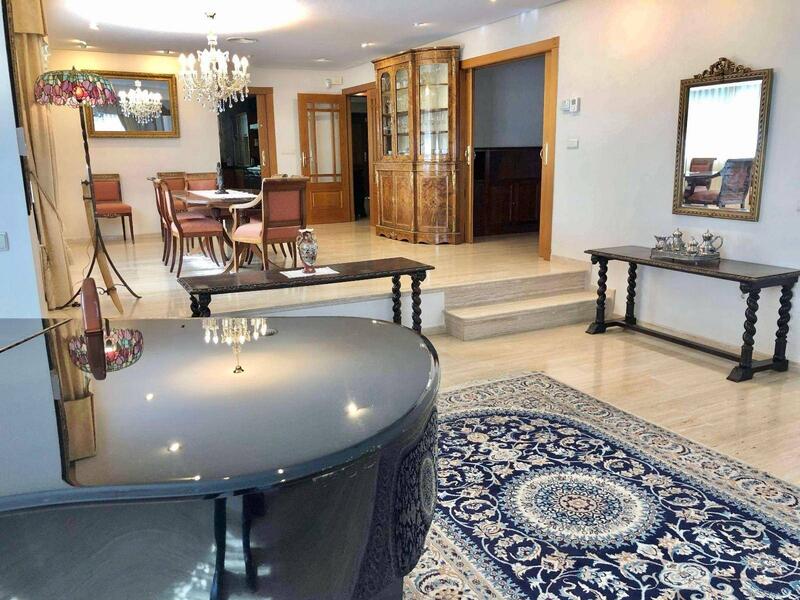 6 soveværelse Villa til salg