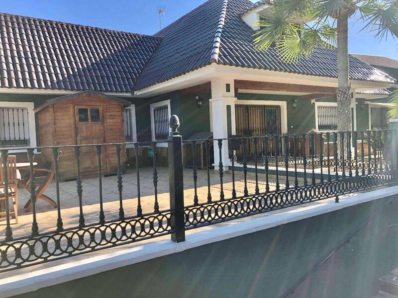 6 soveværelse Villa til salg