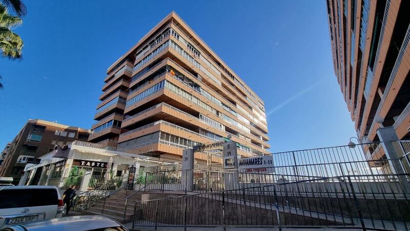 3 спальная комната квартира продается