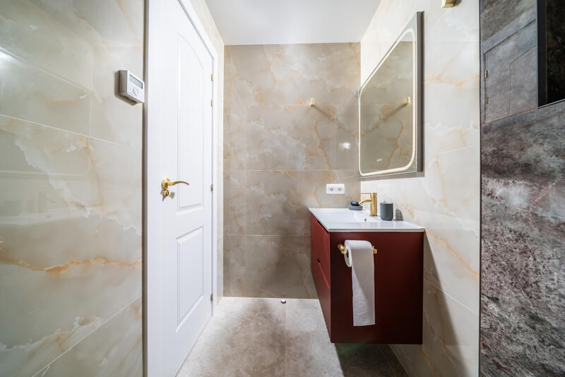 4 спальная комната вилла продается