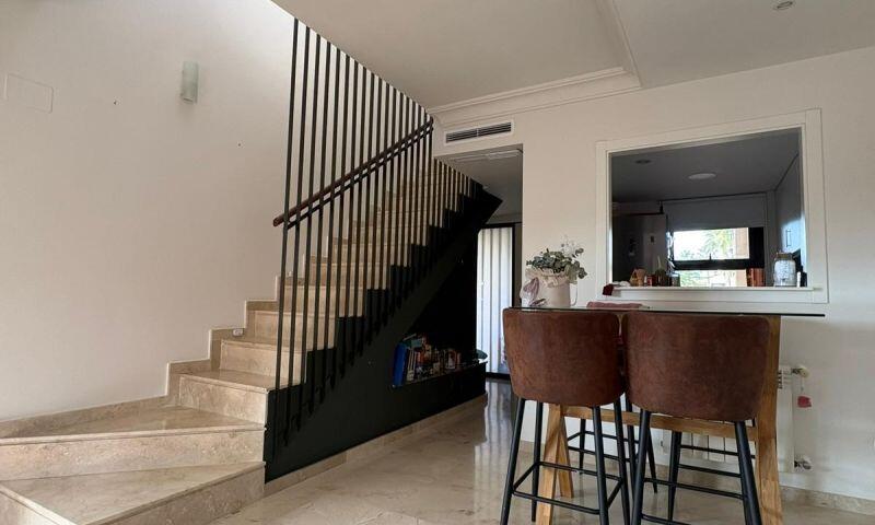 2 slaapkamer Appartement Te koop 2 slaapkamer Appartement Te koop