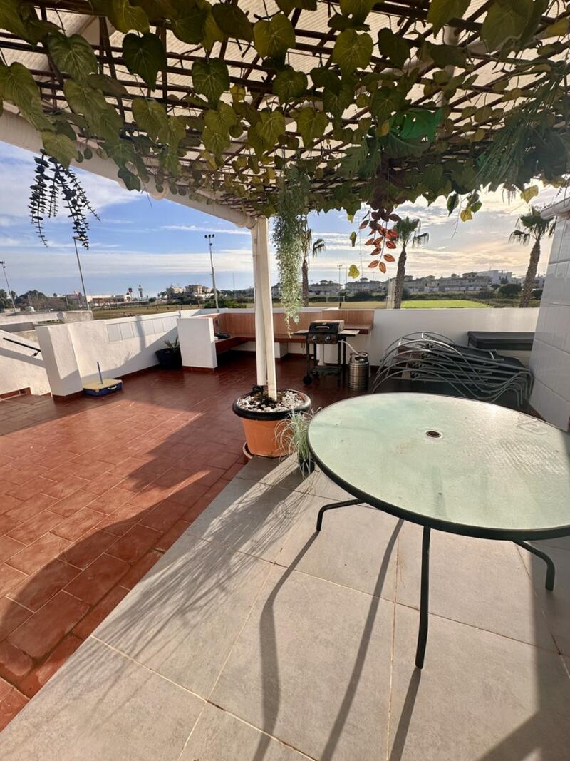 3 bedroom Country House for sale