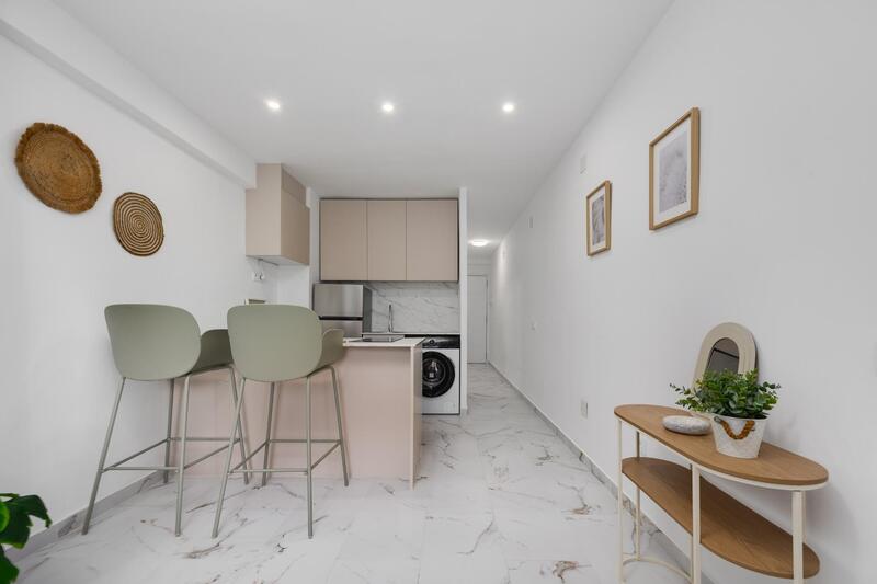 1 bedroom Apartment for sale