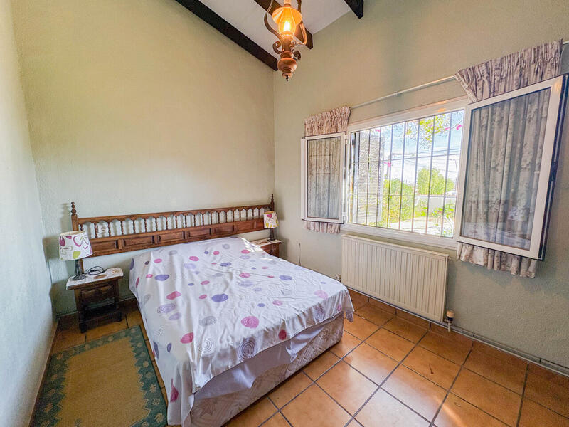 4 Cuarto Villa en venta