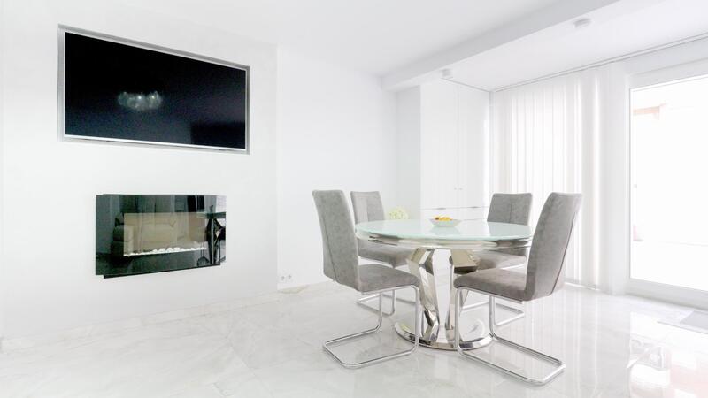 4 bedroom Townhouse for sale