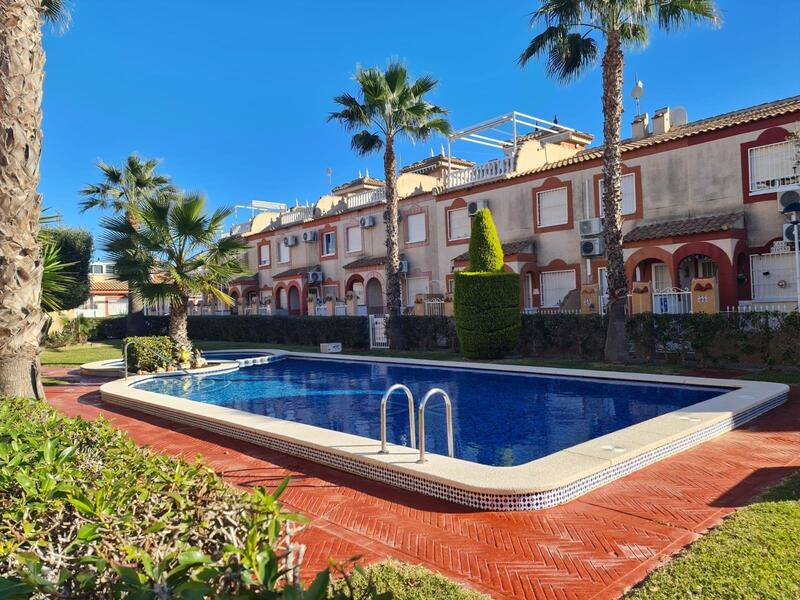 Duplex for sale in Orihuela Costa, Alicante