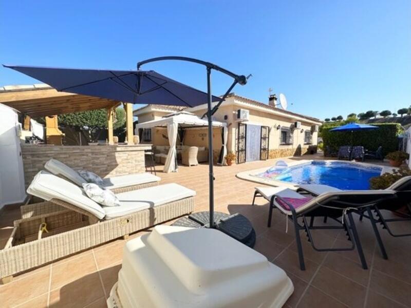 Villa for sale in Santiago y Zaraiche, Murcia