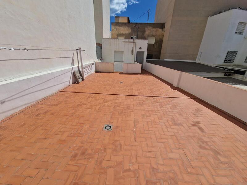 4 Cuarto Adosado en venta