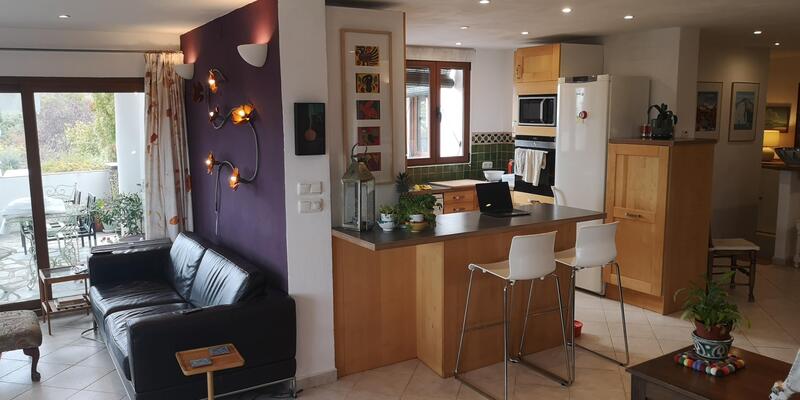 4 спальная комната вилла продается